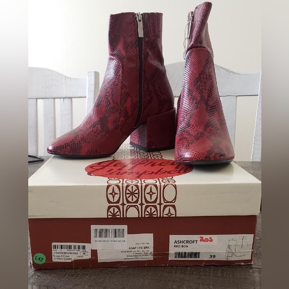 Jeffrey Campbell Red Boa Ashcroft - Picture 5 of 6